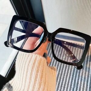 Black Frames